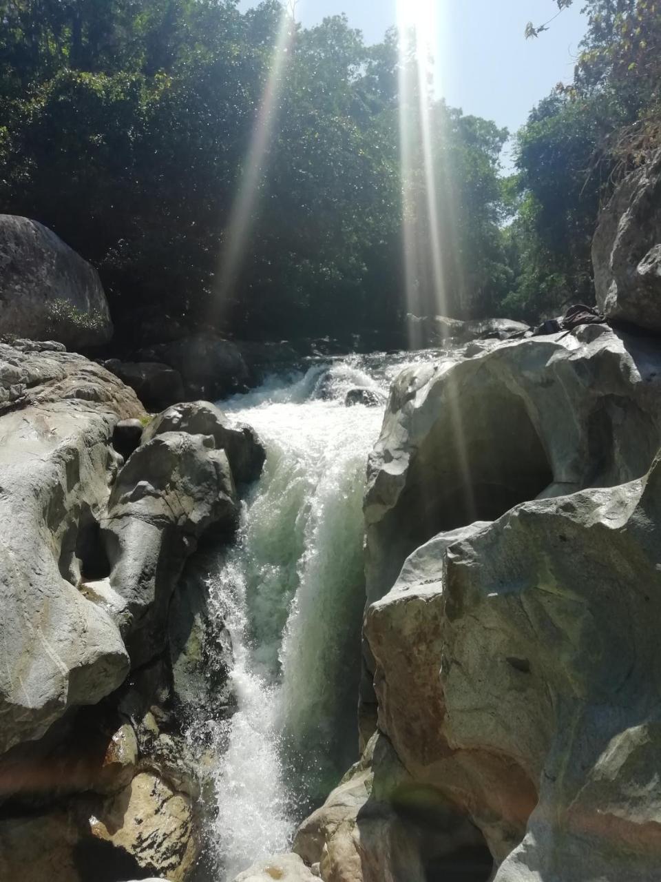 Palomino- Hostel Balneario Rio Ancho Kültér fotó